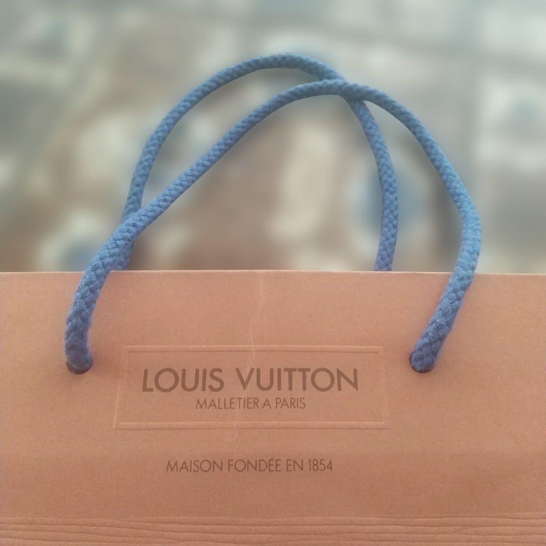 ルイヴィトン 手帳カバー