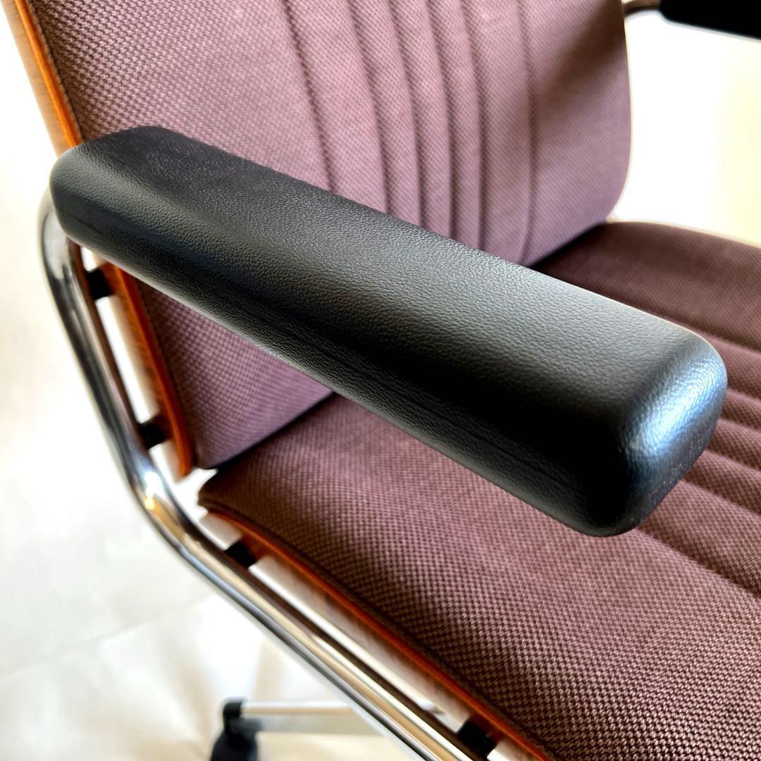 ジロフレックス・スイス・ブラサチェア・プライウッド・ブラウンファブリック