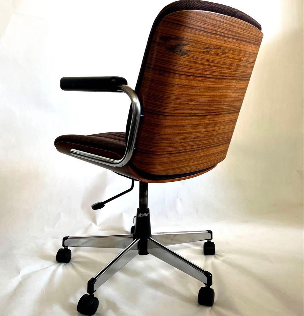 ジロフレックス・スイス・ブラサチェア・プライウッド・ブラウンファブリック