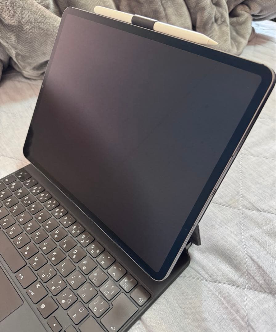iPad Pro 12.9 第5世代 セルラー　純正キーボード・ペンシルセット