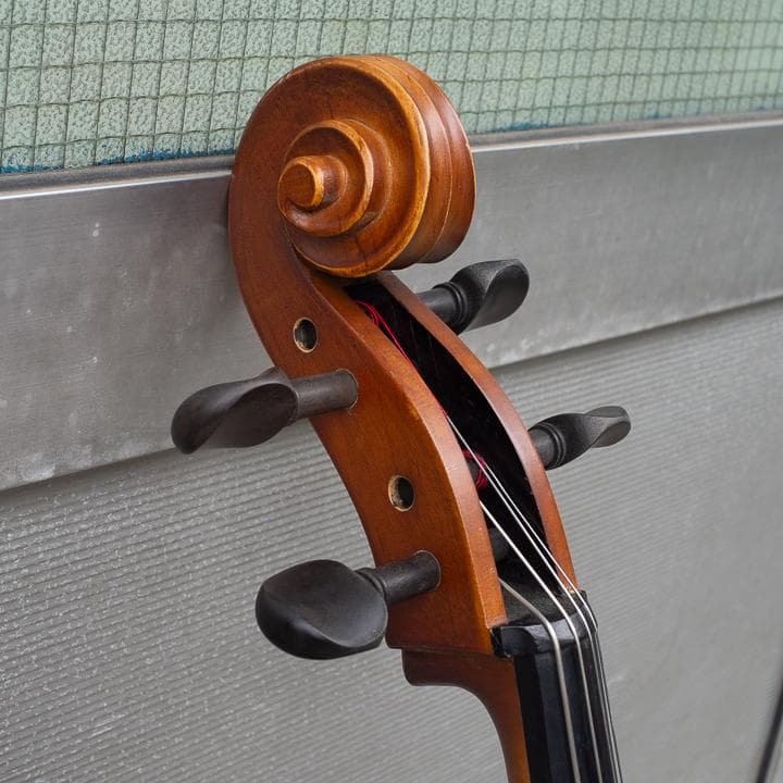 チェロ エントリーモデル Hallstatt ハルシュタット HC-700