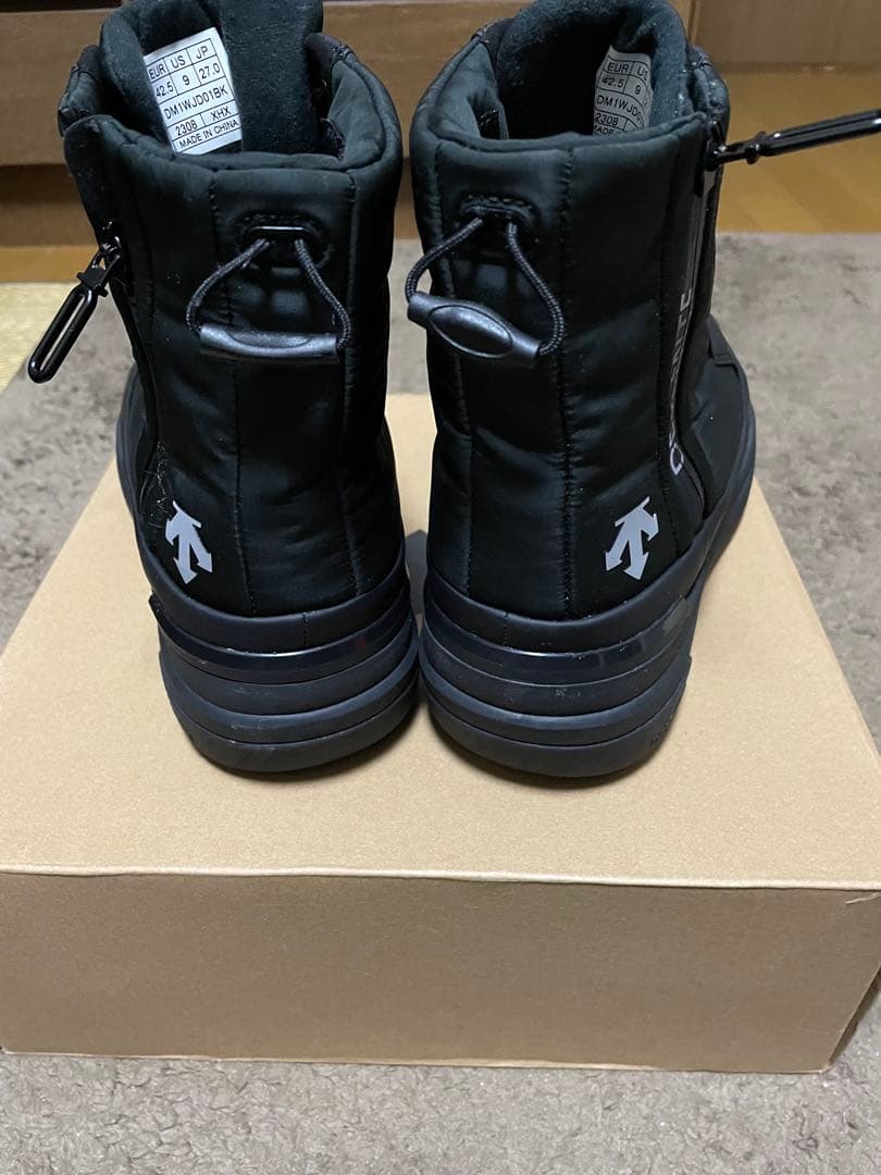 DESCENTEスノーブーツ