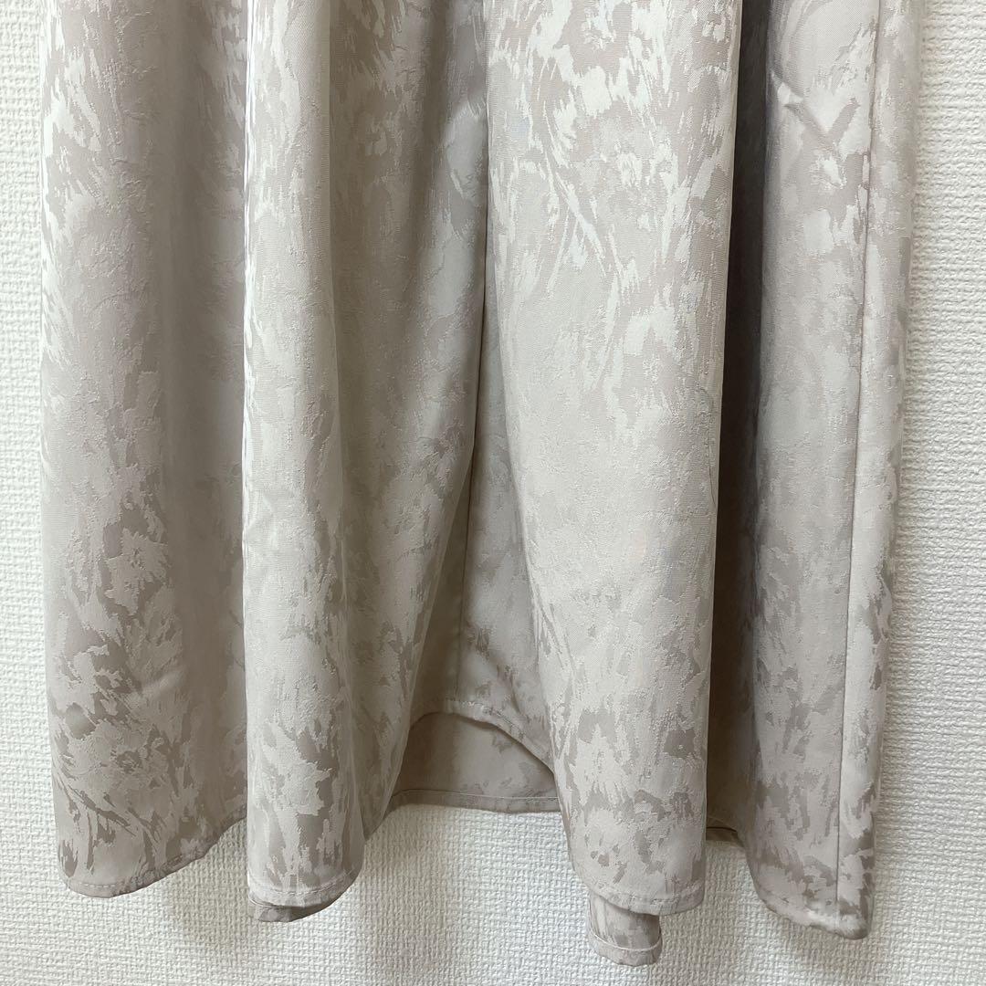 人気　美品　エトル　ミアンダリングウエストタックフレアドレス　ベージュ　M