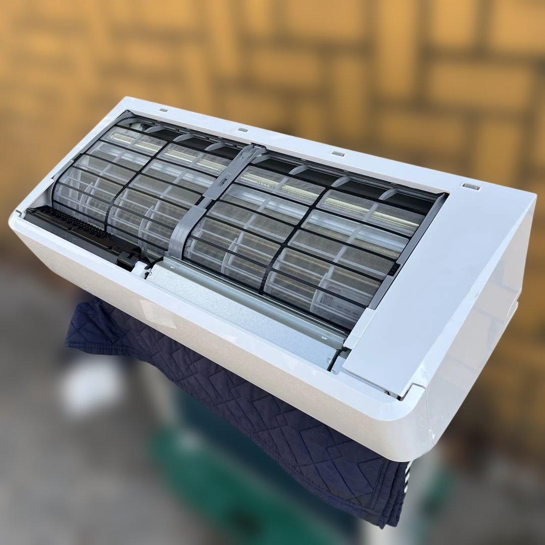 東芝ルームエアコン　RAS-K221E3DX 主に６畳用　【美品】