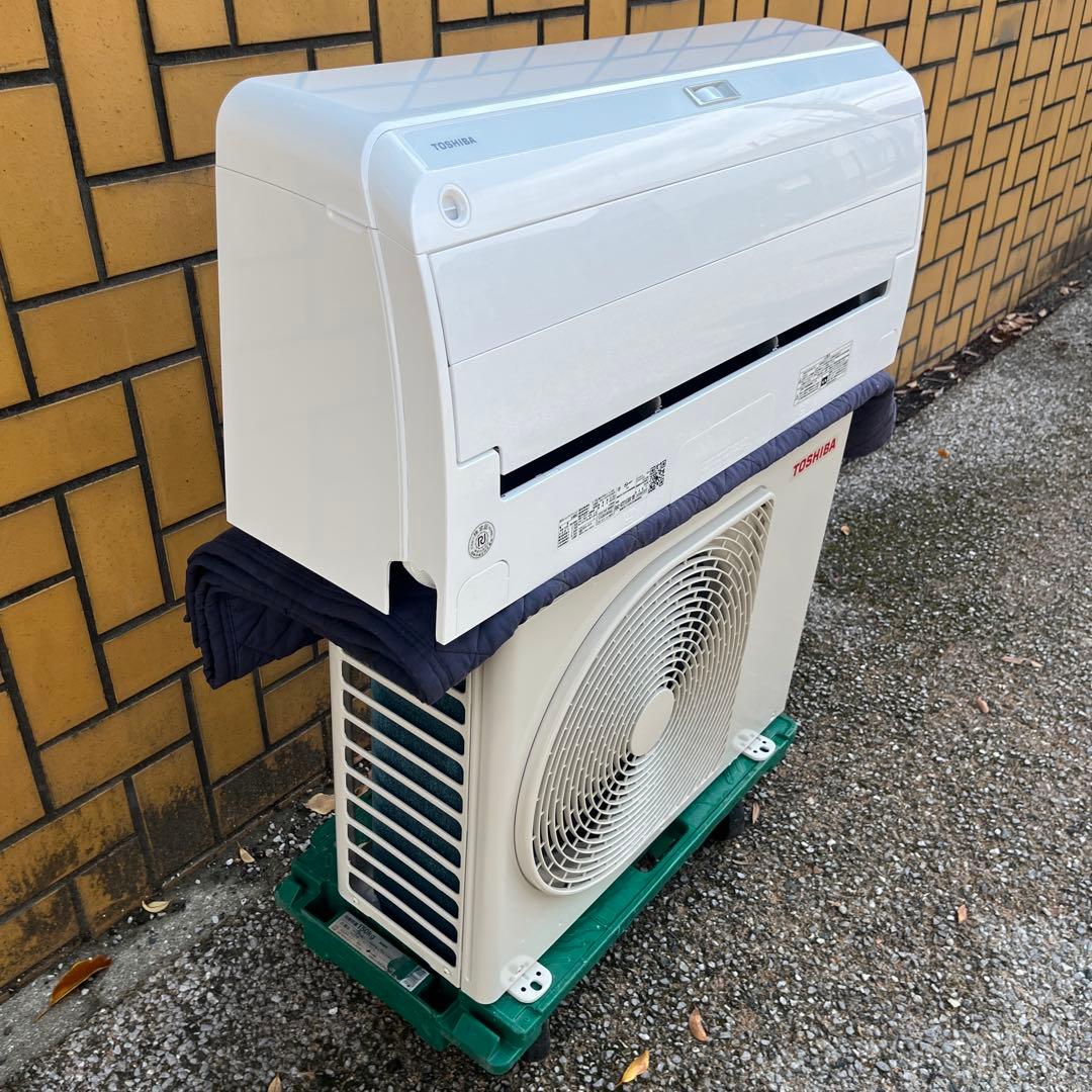 東芝ルームエアコン　RAS-K221E3DX 主に６畳用　【美品】