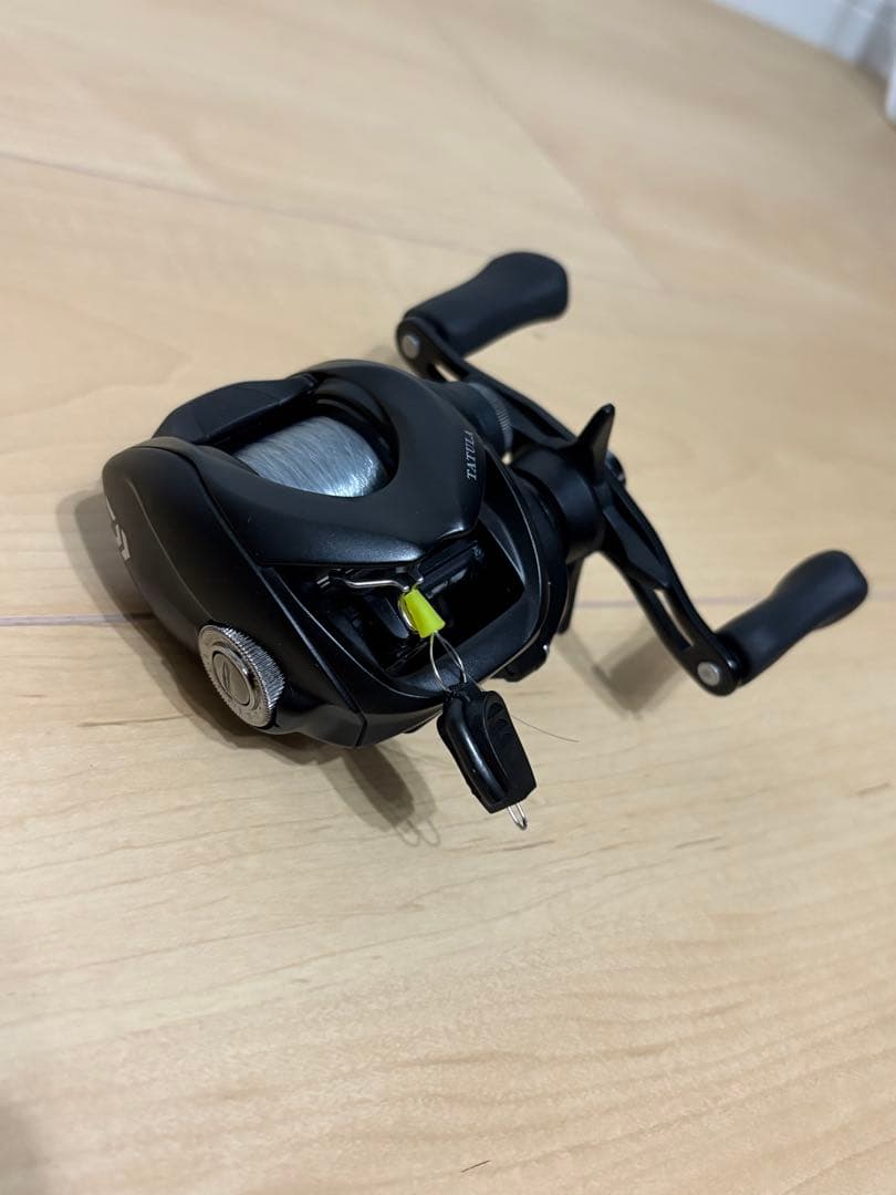 ダイワ ベイトリール タトゥーラ TW 100HL 左ハンドル 24年モデル