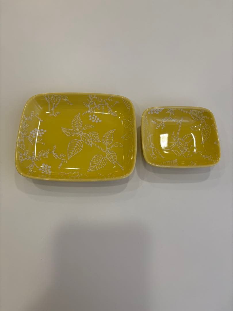 新品2組4枚　FINプレート Lehti イエロー