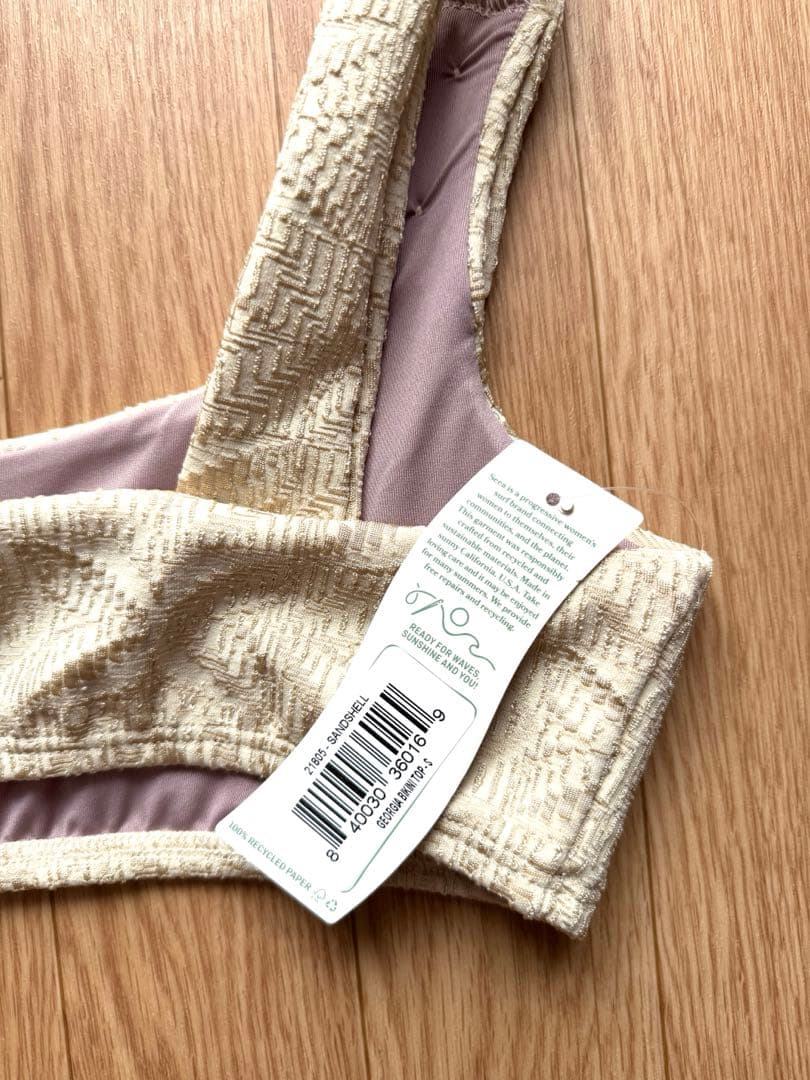 最終お値下げ9/30まで　新品未使用⭐︎ seeaシーア 水着上下セット　Sサイズ