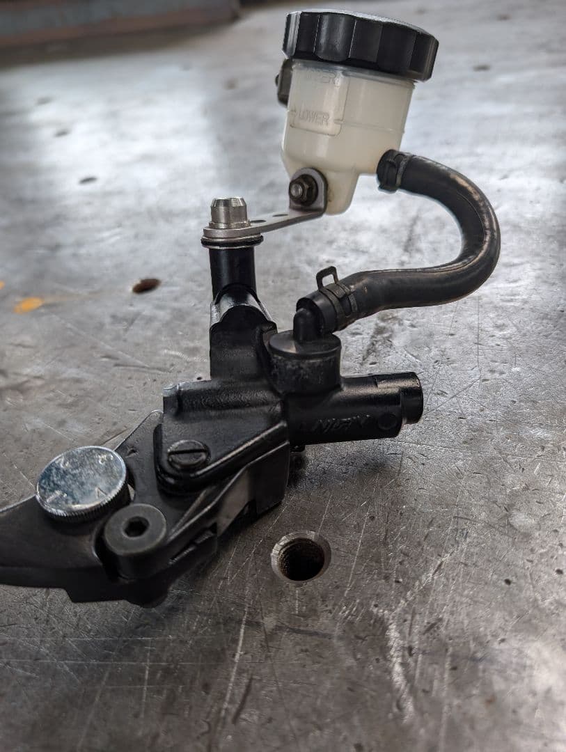 ニッシン　タンク別体ブレーキ＆クラッチ