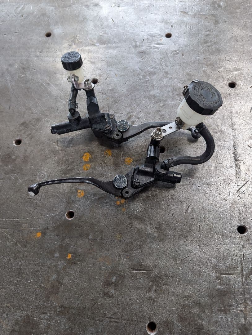 ニッシン　タンク別体ブレーキ＆クラッチ