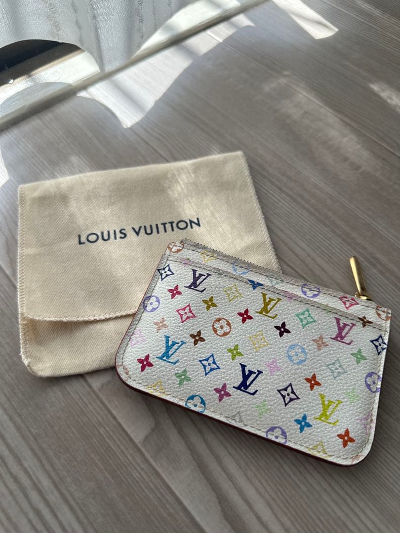LOUIS VUITTON ピンク キーケース & パスケース