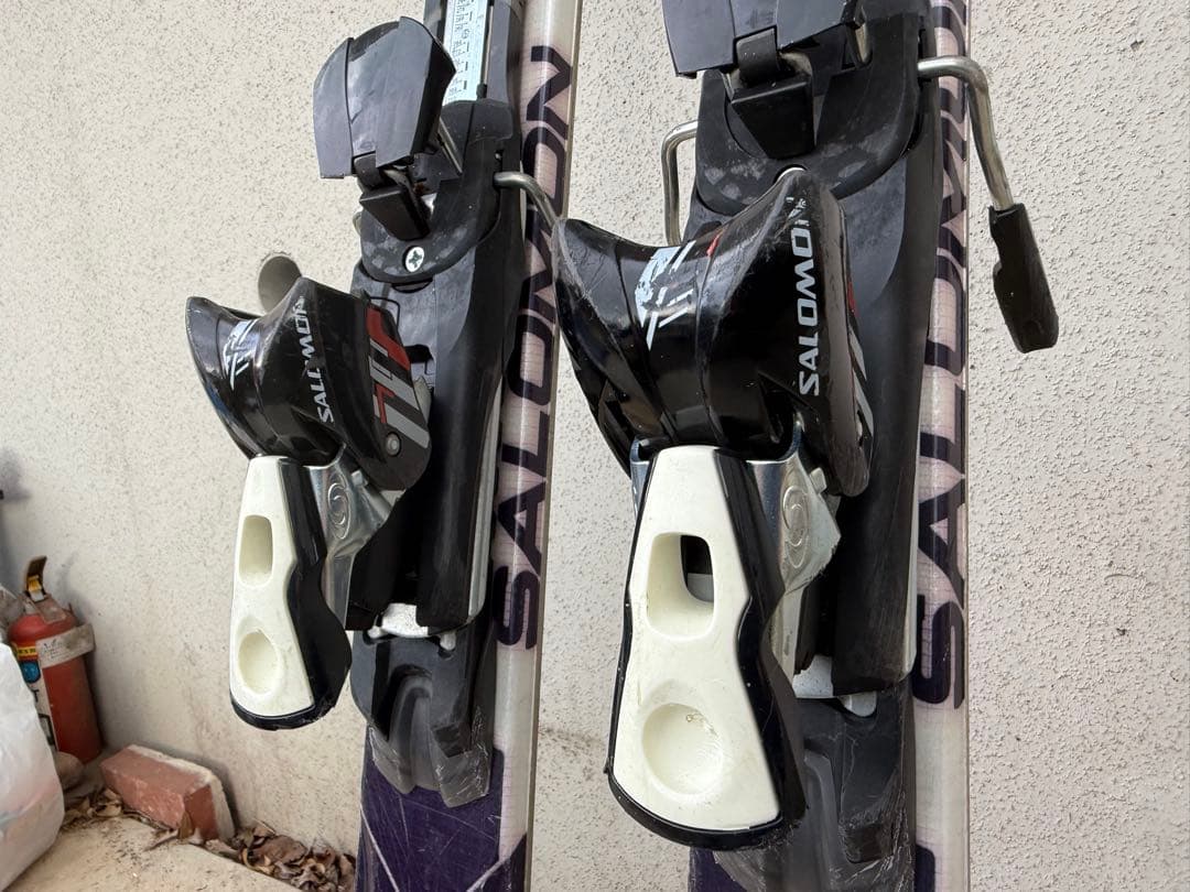 SALOMON Xwing 8 スキー板 166cm ストック付き