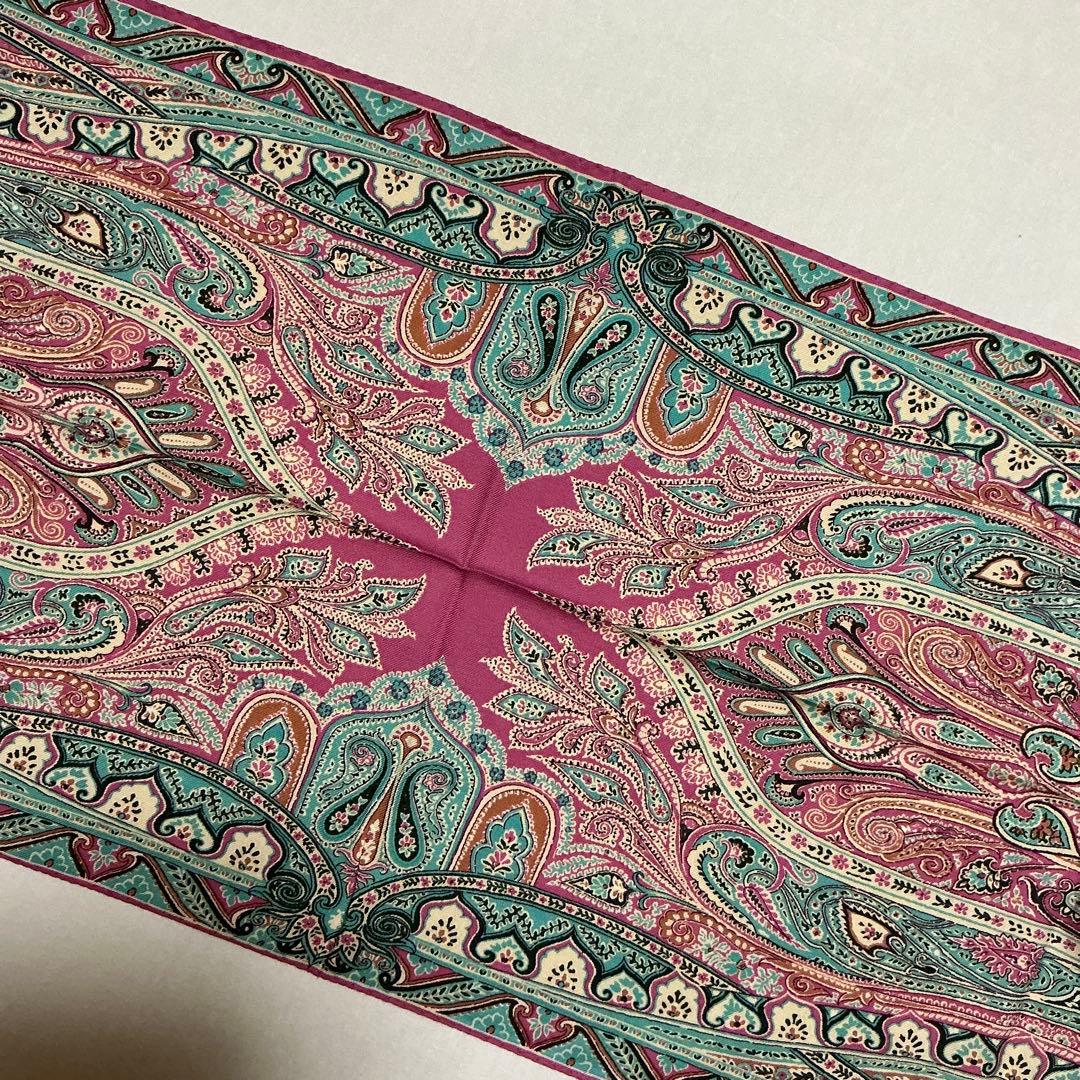 洗練されたデザイン　ETRO 正規品　ペイズリー スカーフ　ショール　D