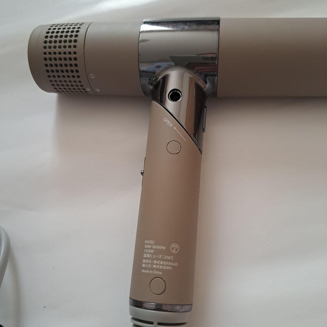 キヌジョ　絹女　KH202