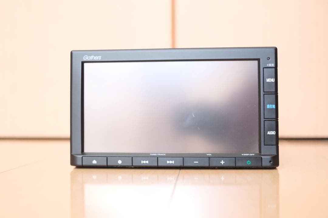 カーナビ Gathers VXM-205Ci