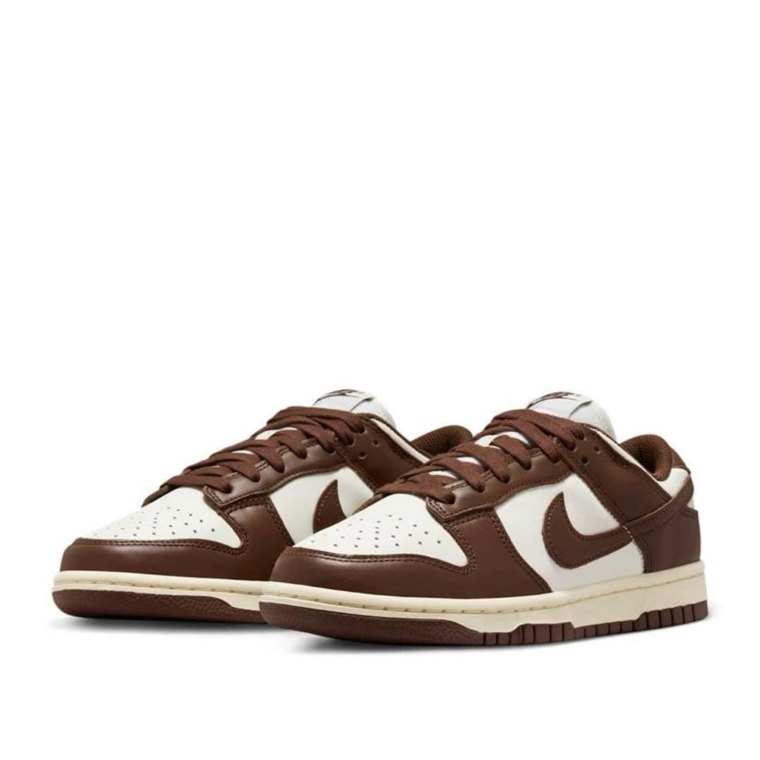 NIKE ダンクLOW ブラウン/ホワイト　レディース23.5cm
