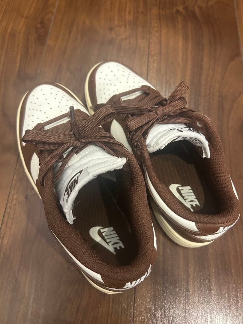 NIKE ダンクLOW ブラウン/ホワイト　レディース23.5cm