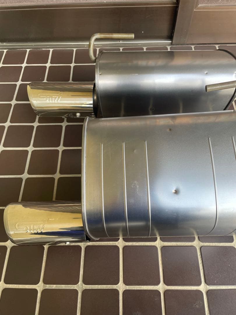 【送料込】レヴォーグ vn型 stiマフラー スバル純正