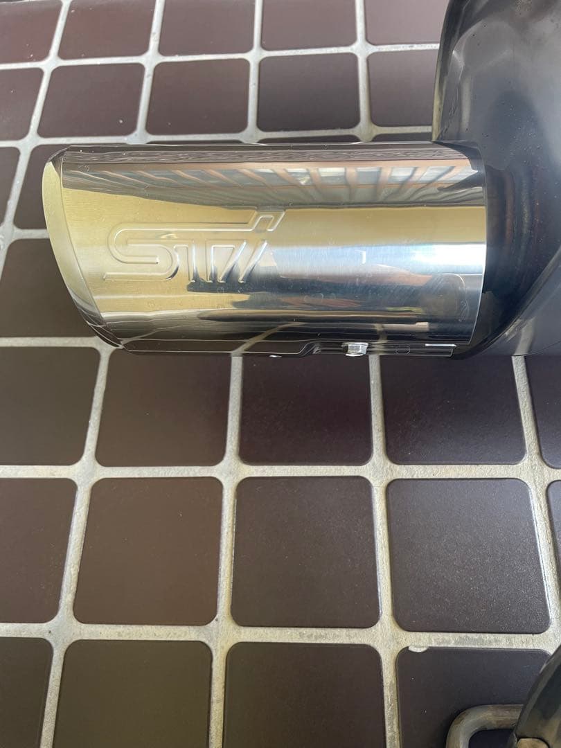 【送料込】レヴォーグ vn型 stiマフラー スバル純正