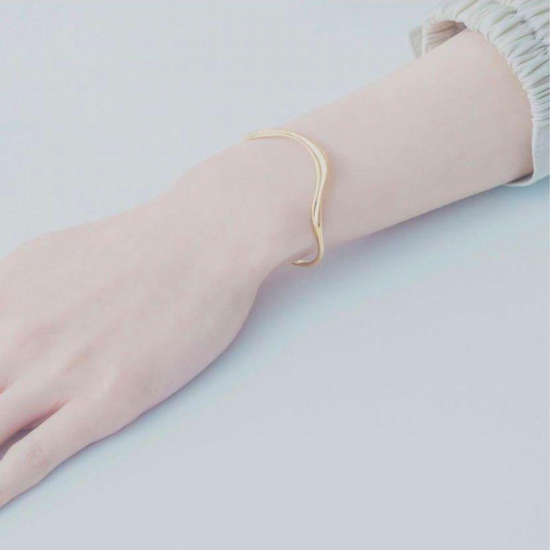 ete ウォーターフロー バングル　ゴールド　ブレスレット　エテ　美品