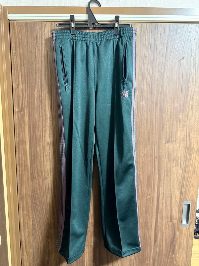 needles トラックパンツ