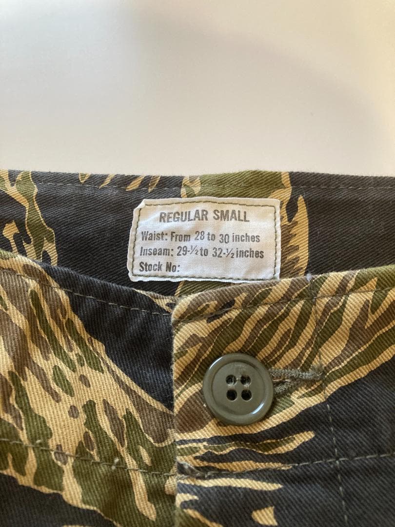 美品｜リアルマッコイズ タイガーカモ カーゴ S ショートパンツ ハーフパンツ