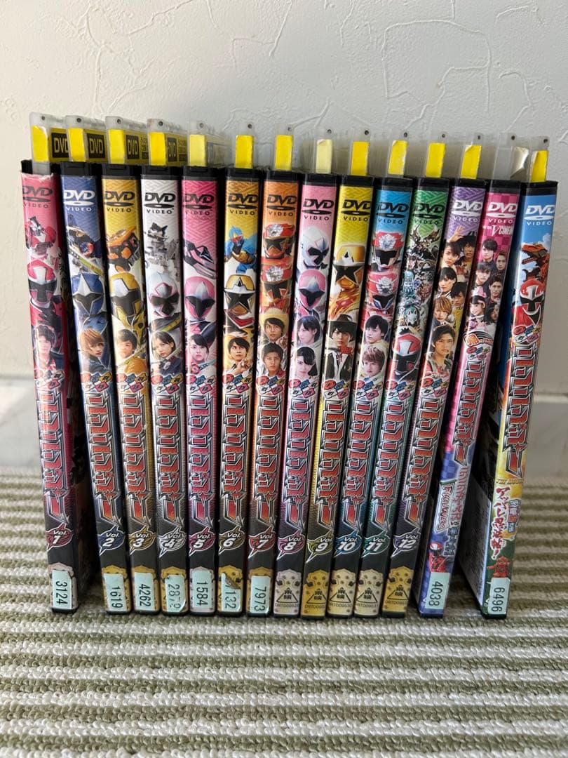 「手裏剣戦隊ニンニンジャー」DVD全14巻セット