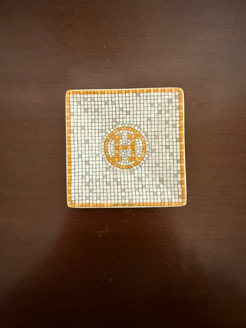 HERMES モザイク24 no1ゴールド スクエアプレート