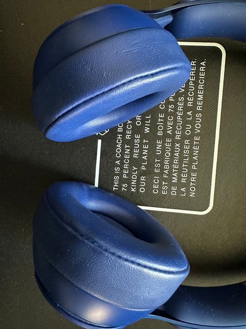 限定値下げ中　Beats SOLO PRO ワイヤレスヘッドホン