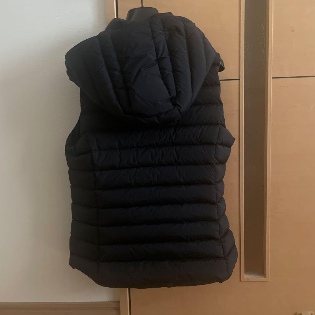 TATRAS ブラック ダウンベスト 03ファー付き