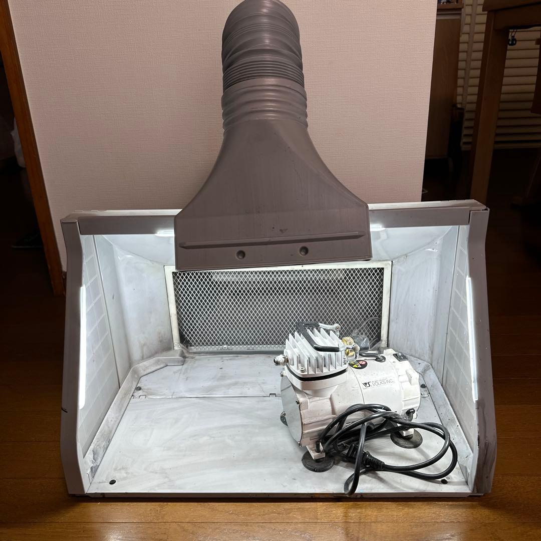 塗装 ブース ファン2基 風量 無段階調整可　エアブラシコンプレッサー付き