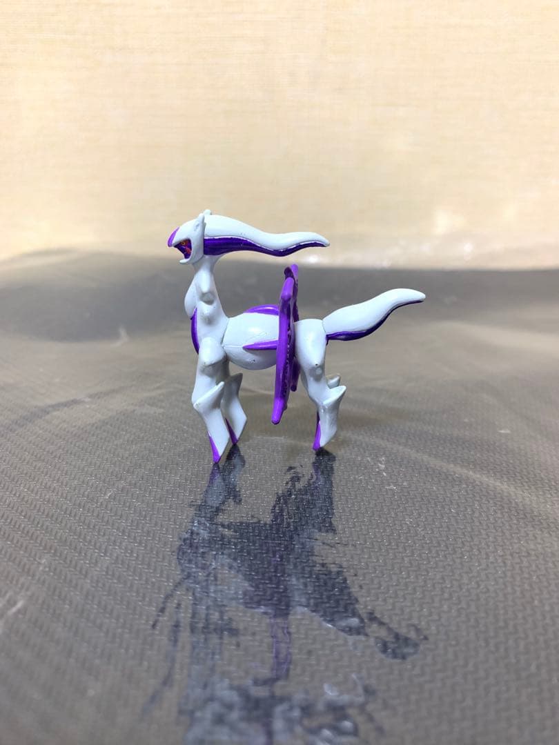 【激レア】モンコレ アルセウス こおり ゴースト ひこう　　TOMY フィギュア