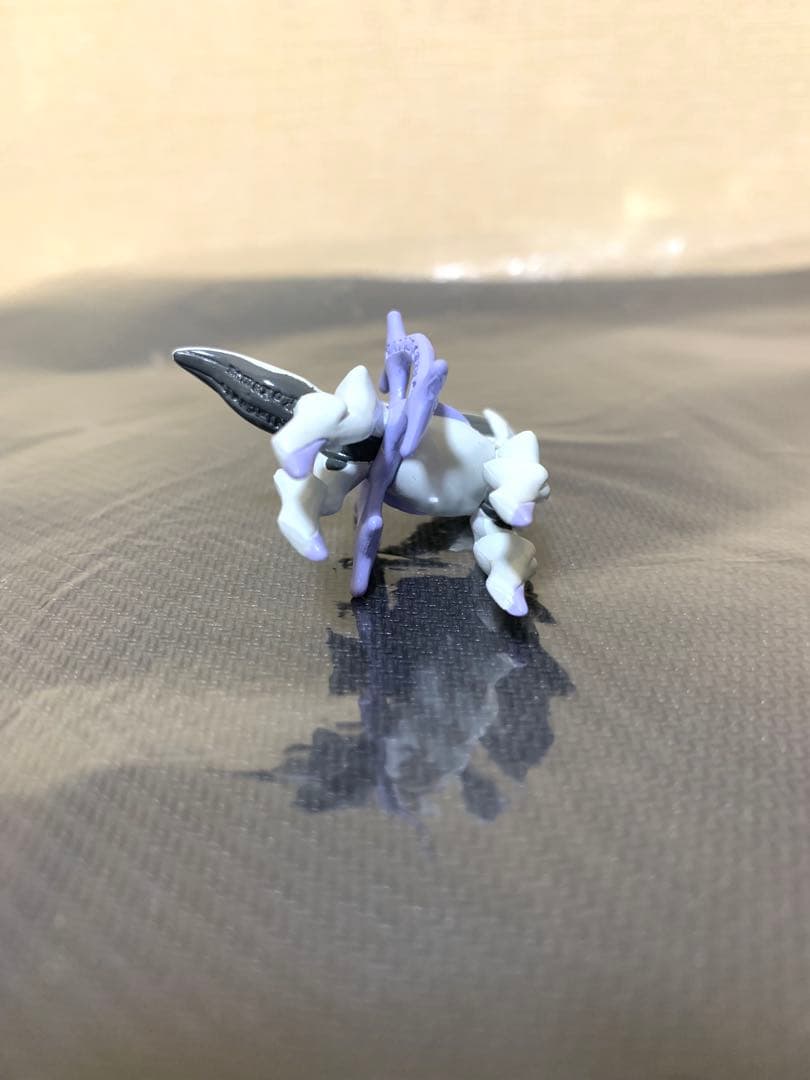 【激レア】モンコレ アルセウス こおり ゴースト ひこう　　TOMY フィギュア