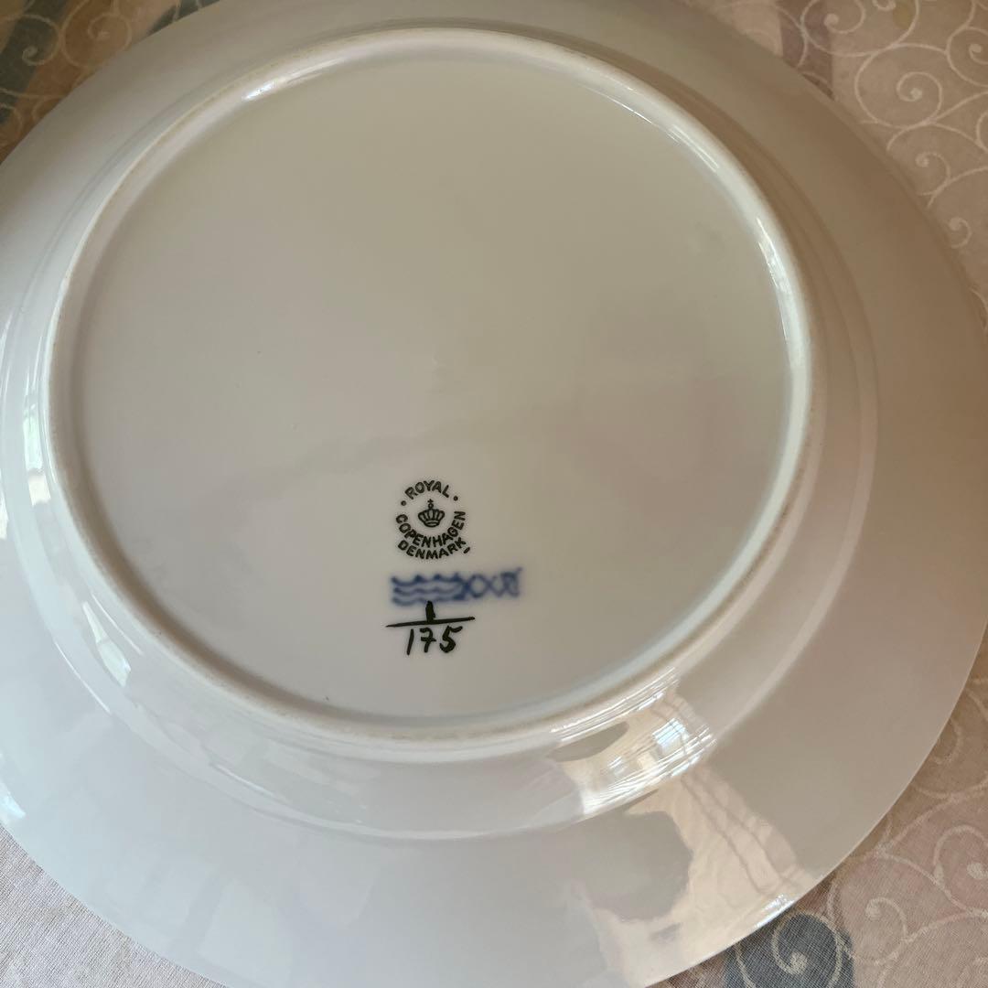 奏様　　ロイヤルコペンハーゲン ブルーフルーテッド 大皿 2枚セット