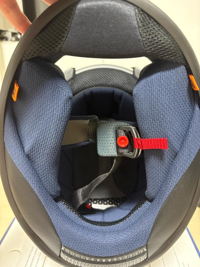 【期間限定値下げ】アライ Astro GX ヘルメット L（59〜60）