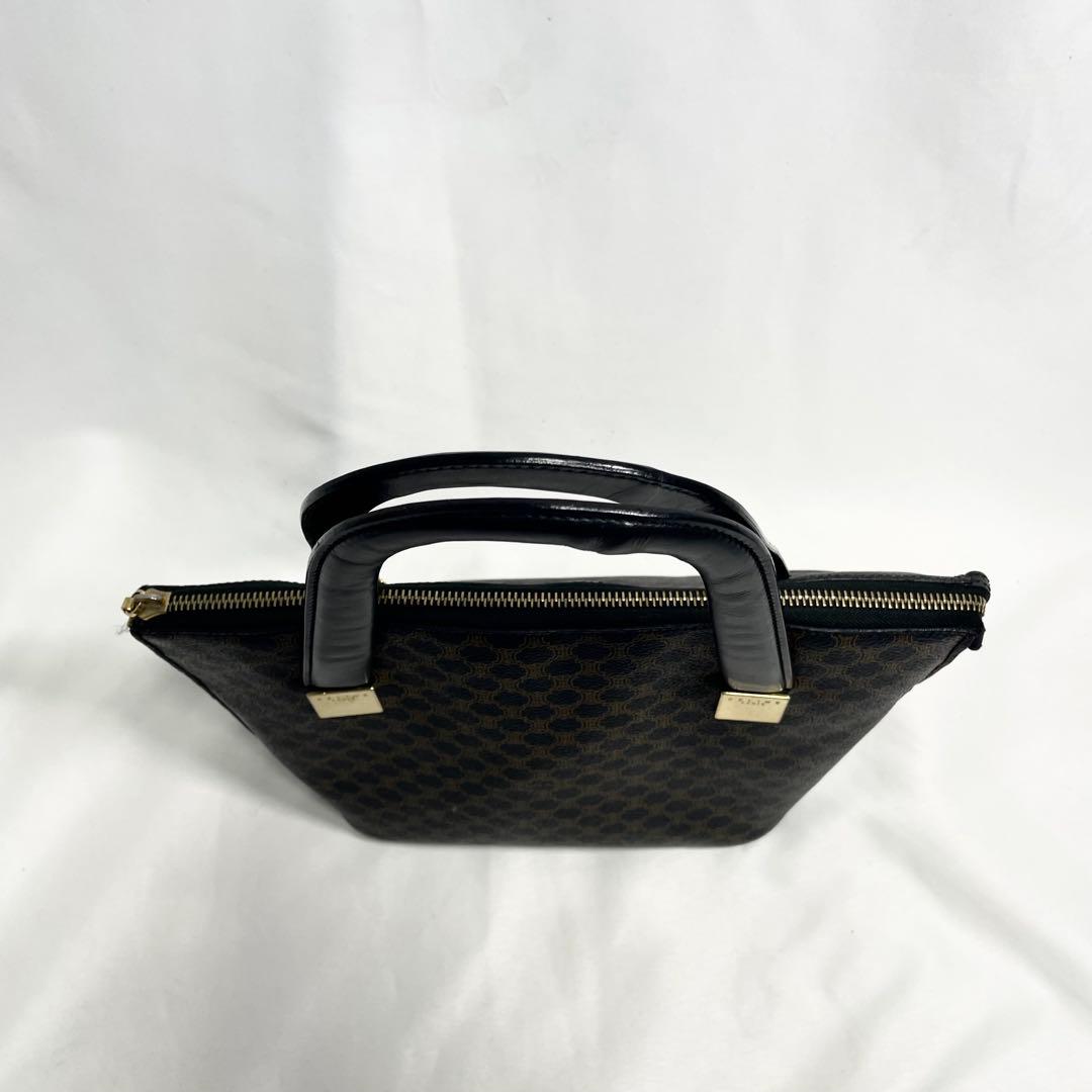 セリーヌ 黒 マカダム プレート ロゴ 金具 2way PVC レザー 大容量