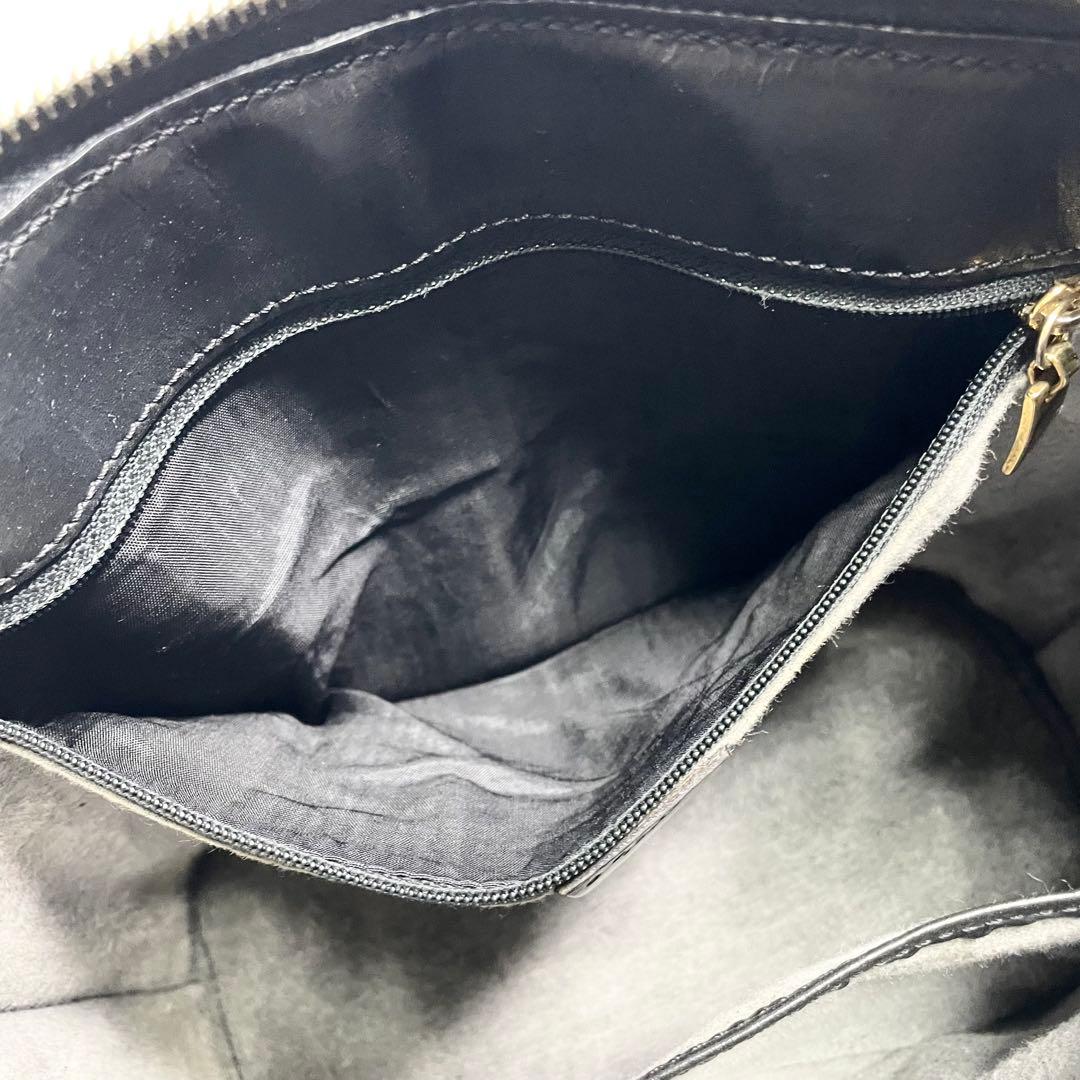 セリーヌ 黒 マカダム プレート ロゴ 金具 2way PVC レザー 大容量