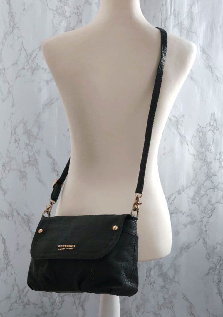 【希少 高級◎】バーバリー ショルダーバッグ 斜め掛け ノバチェック 本革 廃盤