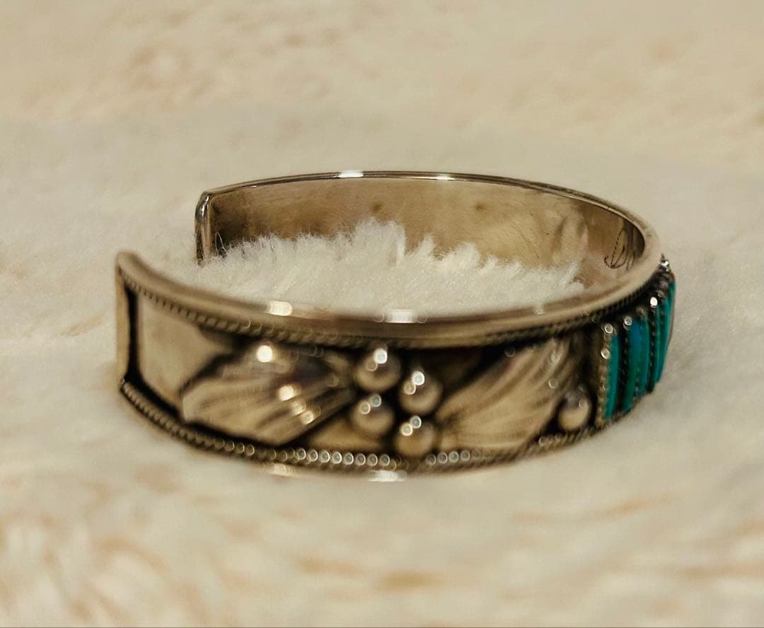 天然ターコイズ　バングル※貴金属布付　※作家サイン入り