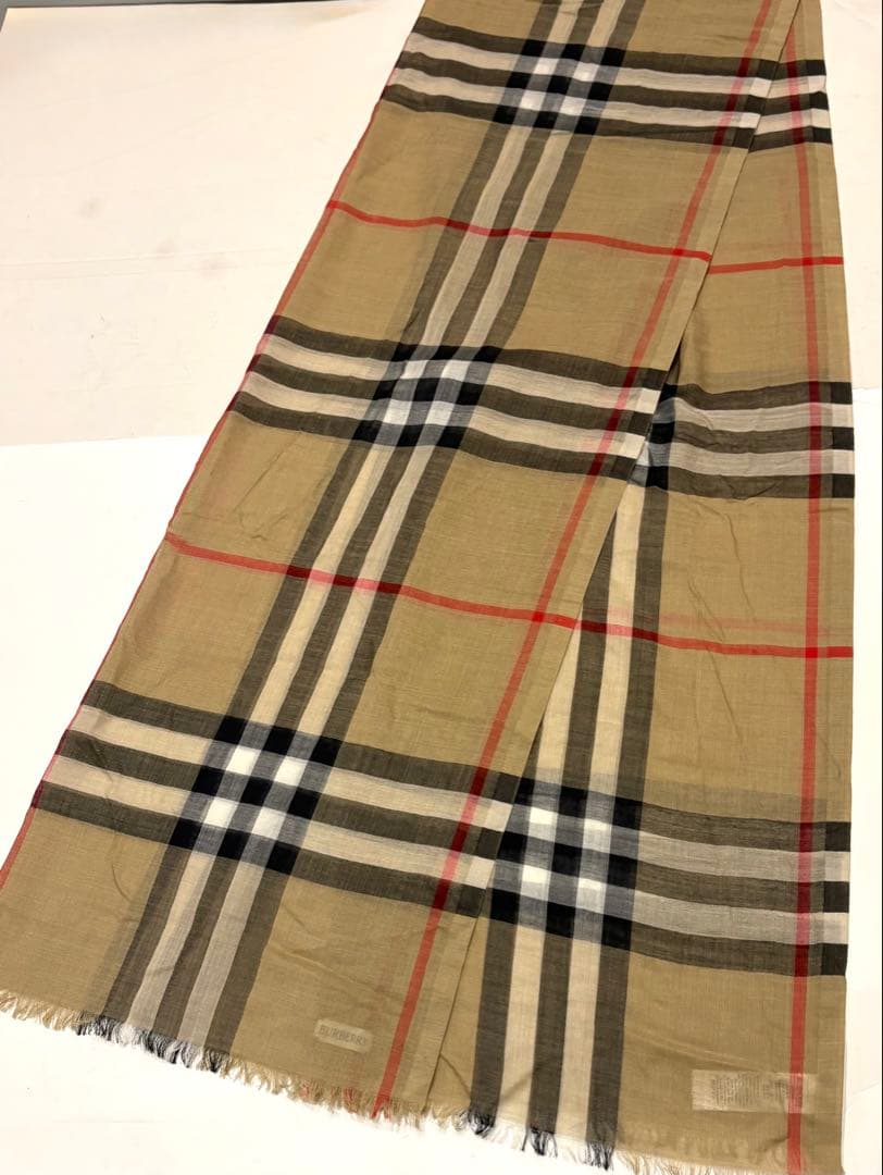 美品☆バーバリー　ノバチェック　大判ストール ショール 長方形スカーフ ロゴ