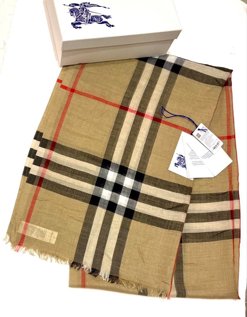 美品☆バーバリー　ノバチェック　大判ストール ショール 長方形スカーフ ロゴ