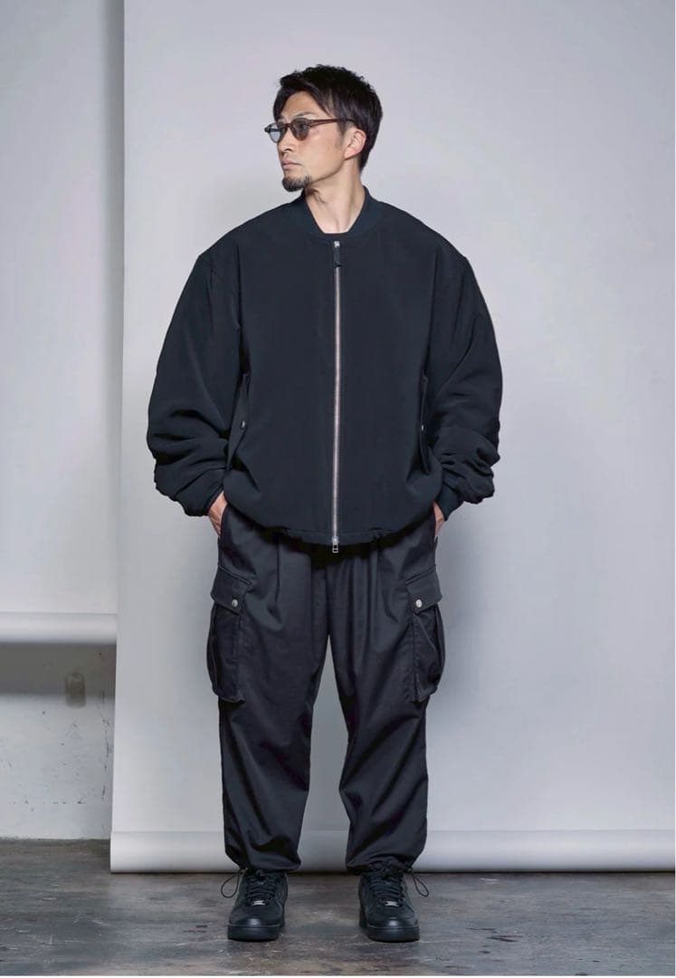 ジャケット・アウター CARORIE STRETCH DOUBLE CLOTH MA-1 BLACK