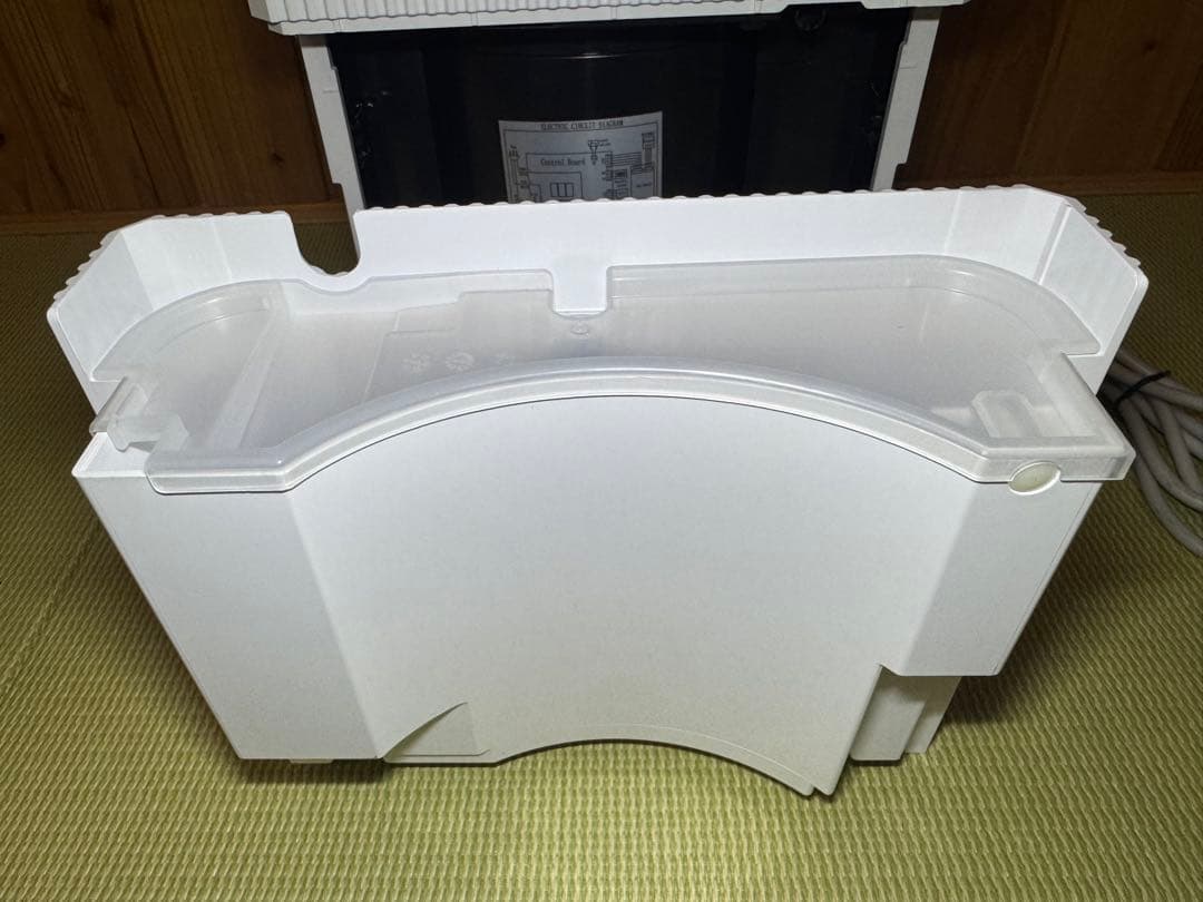 美品⭐︎空気清浄機能付コンプレッサー除湿機12L ネオリード瞬除湿 JSK12