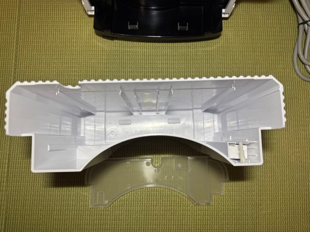 美品⭐︎空気清浄機能付コンプレッサー除湿機12L ネオリード瞬除湿 JSK12