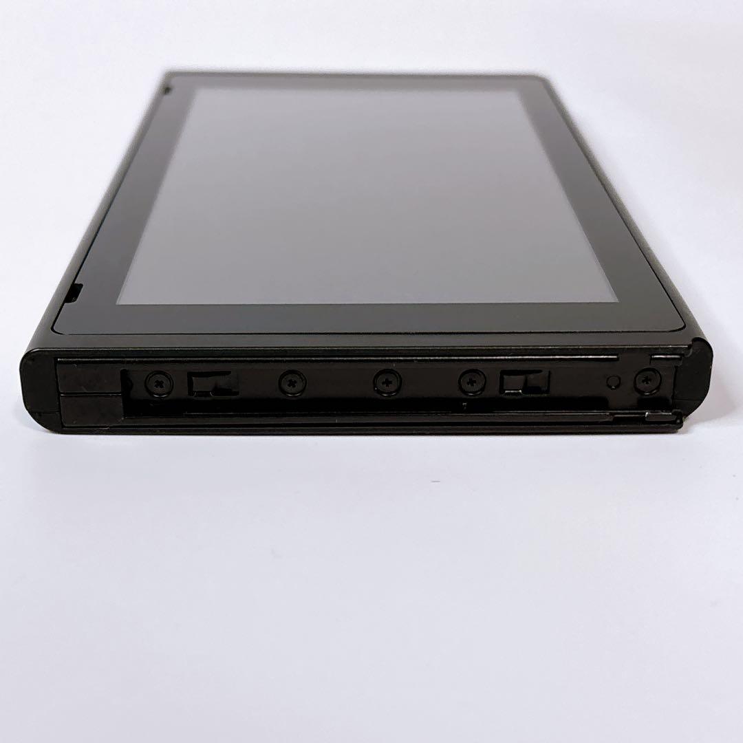 【動作品】Nintendo Switch 本体のみ 2018年