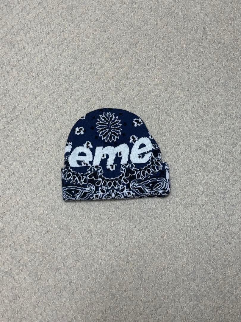 Supreme バンダナ柄 ニット帽 ネイビー