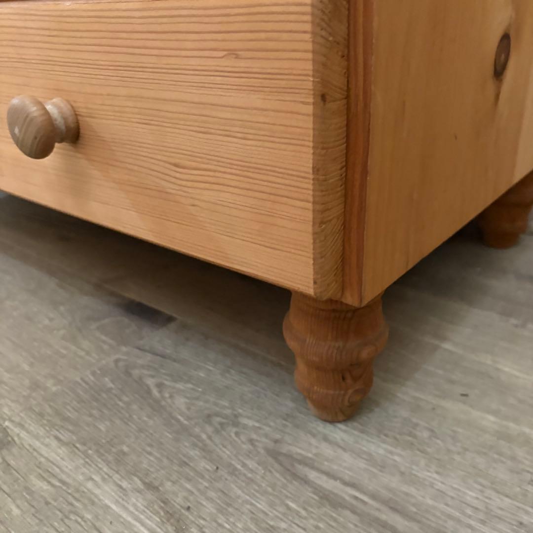 パイン材　カントリースタイル　ミドルチェスト