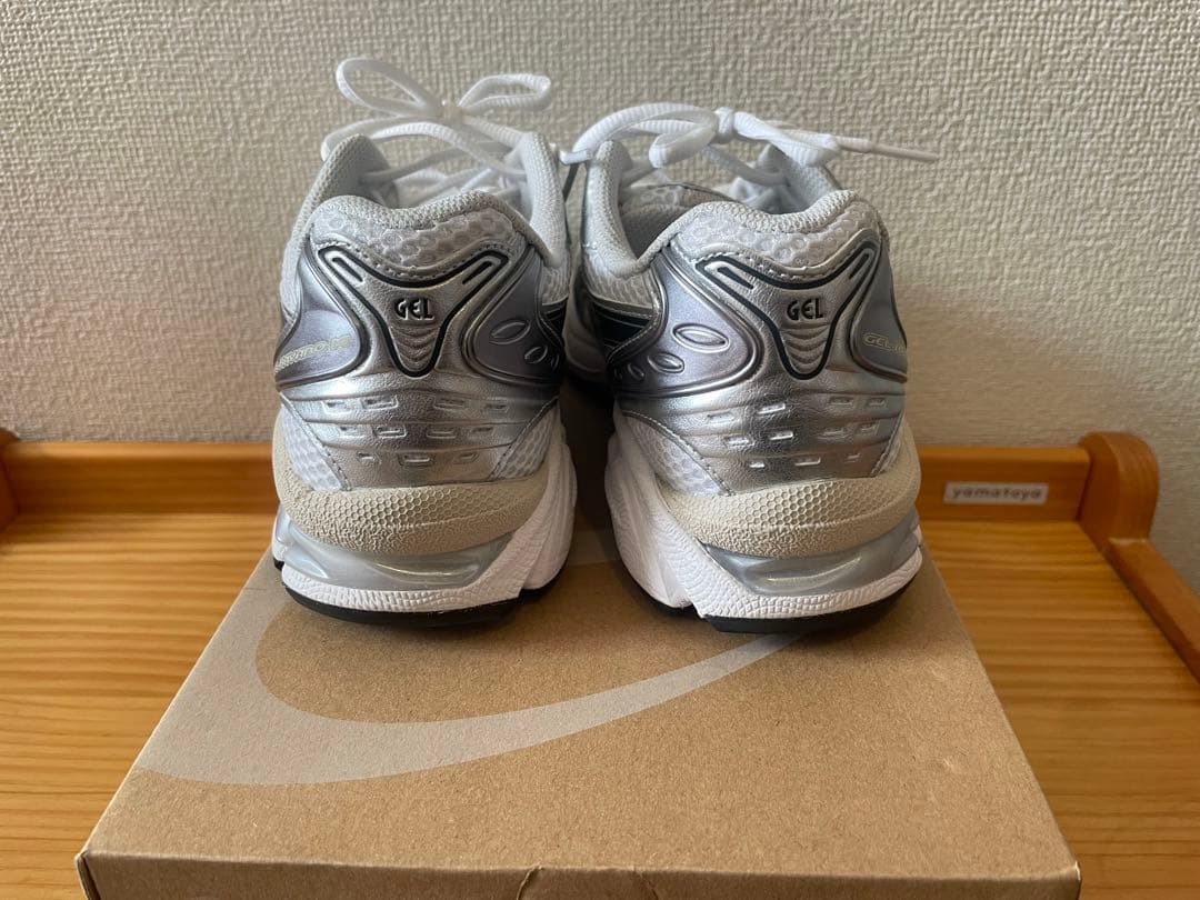 靴 asics GEL-KAYANO 14 25cm