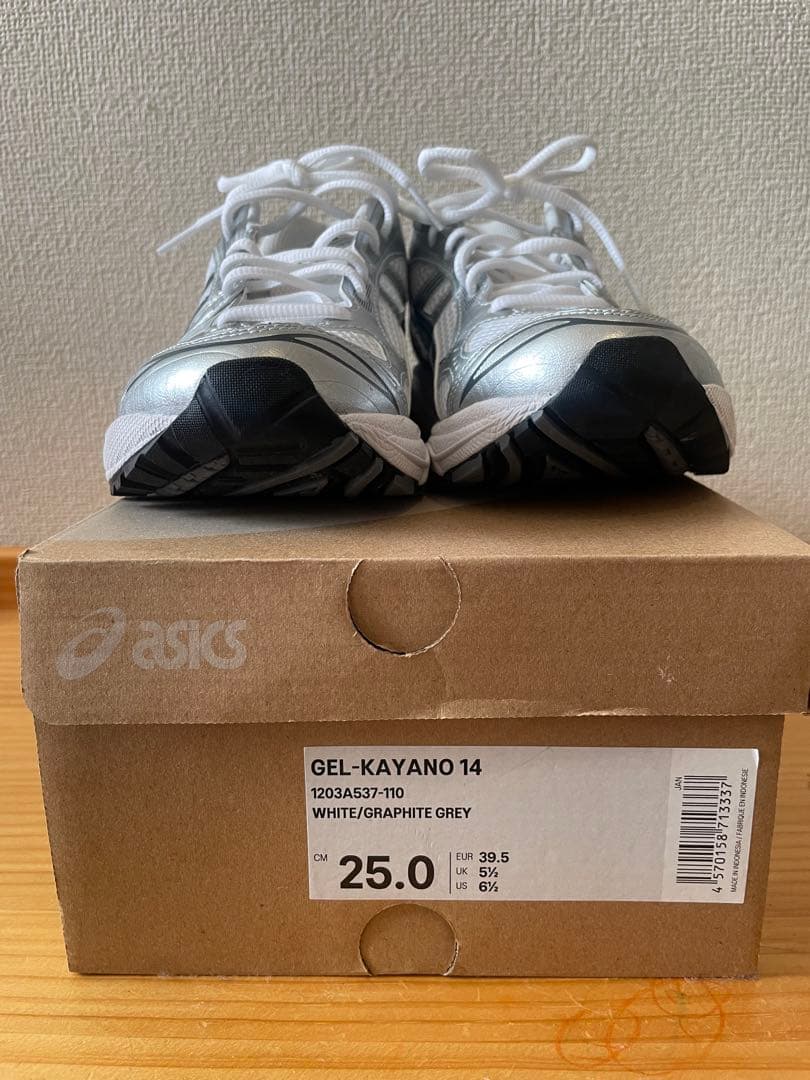 靴 asics GEL-KAYANO 14 25cm