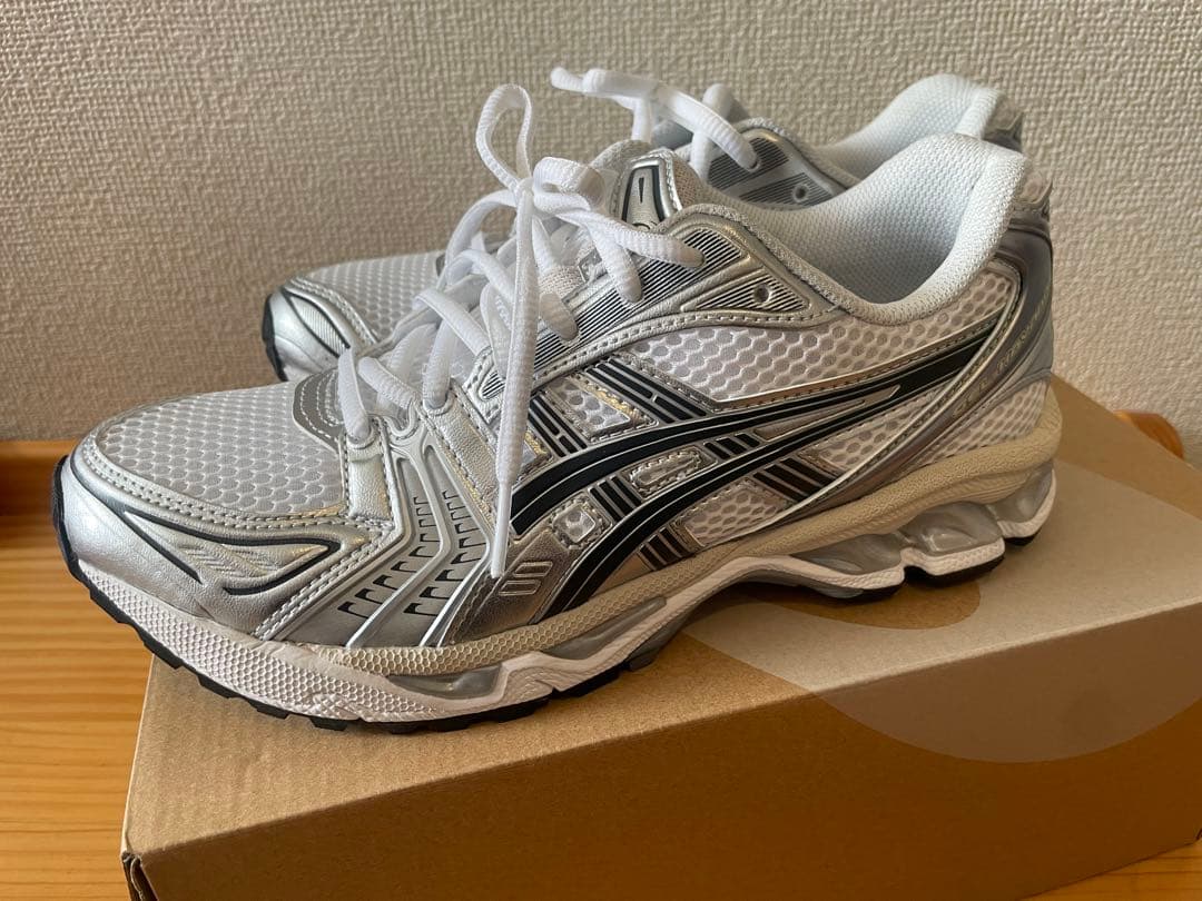 靴 asics GEL-KAYANO 14 25cm